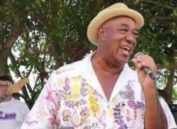 lheritage-du-regrette-artiste-osmel-francis-est-exalte-a-cuba