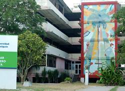 luniversite-de-holguin-rememore-de-lheritage-de-jose-marti
