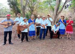 homenaje-a-raices-soneras