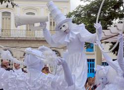 club-de-clowns-estreno-en-taller-internacional-de-titeres