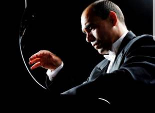 concierto-de-la-osn-tendra-al-pianista-victor-rodriguez-como-solista
