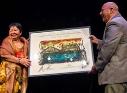 entregan-a-flora-fong-premio-nacional-de-artes-plasticas-2022
