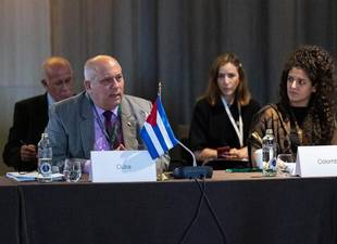 participa-ministro-de-cultura-de-cuba-en-mondiacult-2025