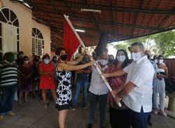 recibe-distincion-de-colectivo-vanguardia-nacional-la-filial-habana-del-fondo-cubano-de-bienes-culturales
