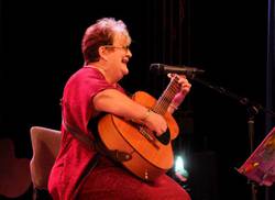 tia-rosa-de-las-canciones-musica-que-alegra-corazones