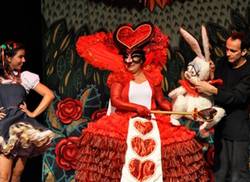 titiriteros-cubanos-abren-temporada-con-obra-sobre-lewis-carroll