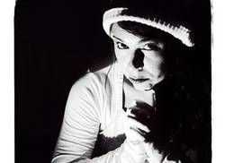 yeny-y-omarito-y-el-humor-inteligente-del-aquelarre