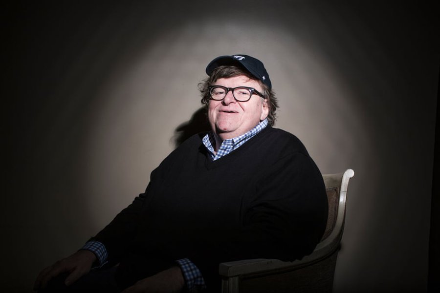le-cineaste-michael-moore-condamne-le-blocus-des-etats-unis-contre-cuba