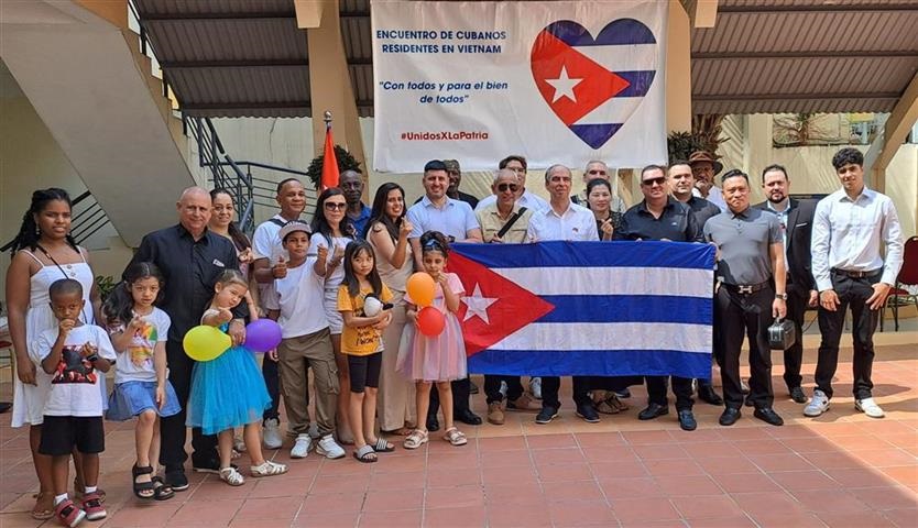 Les Cubains au Vietnam commémorent la Journée nationale de la culture les-cubains-au-vietnam-commemorent-la-journee-nationale-de-la-culture