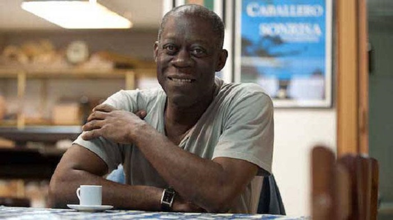 al-choco-perenne-joven-y-artista