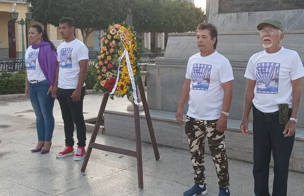 desarrolla-guerrilla-de-teatreros-su-34-recorrido-por-zonas-rurales-de-granma-video
