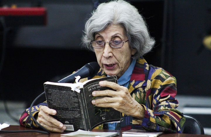 jubileo-literario-dedicado-a-basilia-papastamatiu