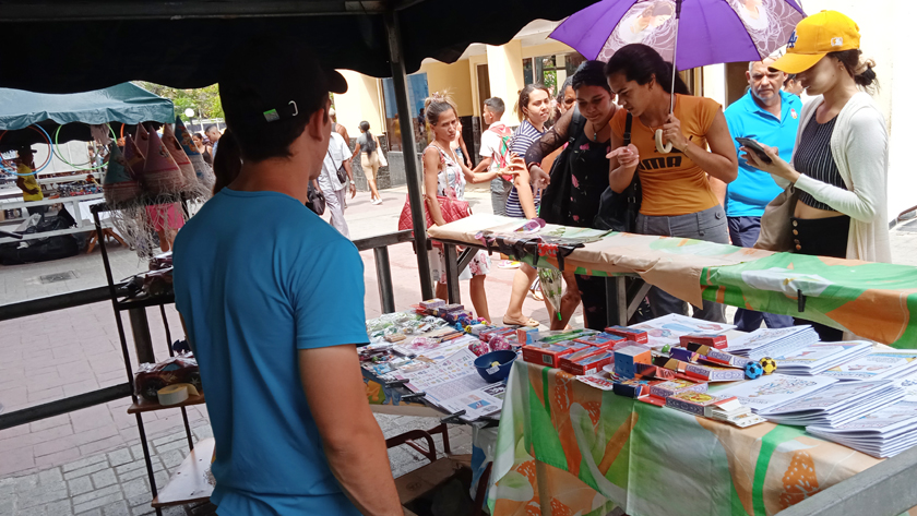 llega-al-oriente-de-cuba-la-feria-internacional-del-libro