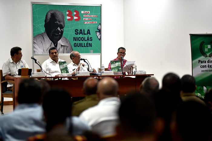para-dirigir-con-exito-nueva-propuesta-de-ediciones-verde-olivo