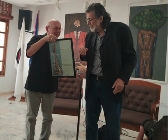 abel-prieto-recibe-el-premio-internacional-fernando-ortiz