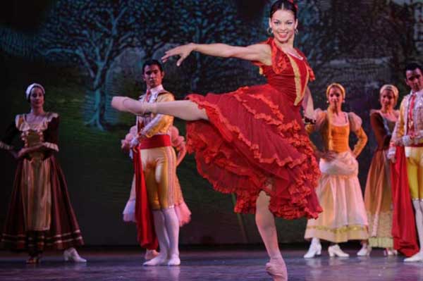 alicia-alonso-y-ballet-cubano-desatan-torrente-de-aplausos-en-eeuu