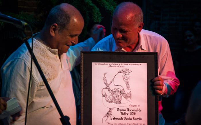 armando-morales-premio-para-un-maestro-del-arte-y-de-los-titeres-por-angel-freddy-perez