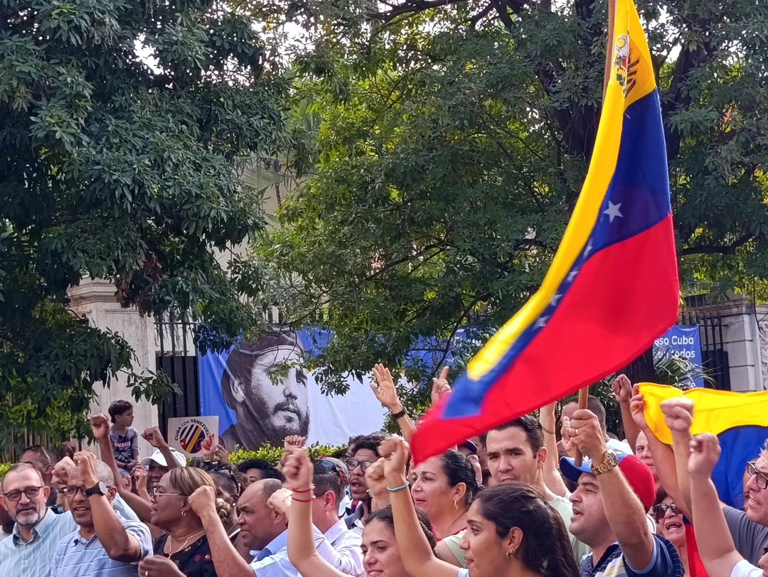 clamor-desde-la-habana-manos-fuera-de-venezuela
