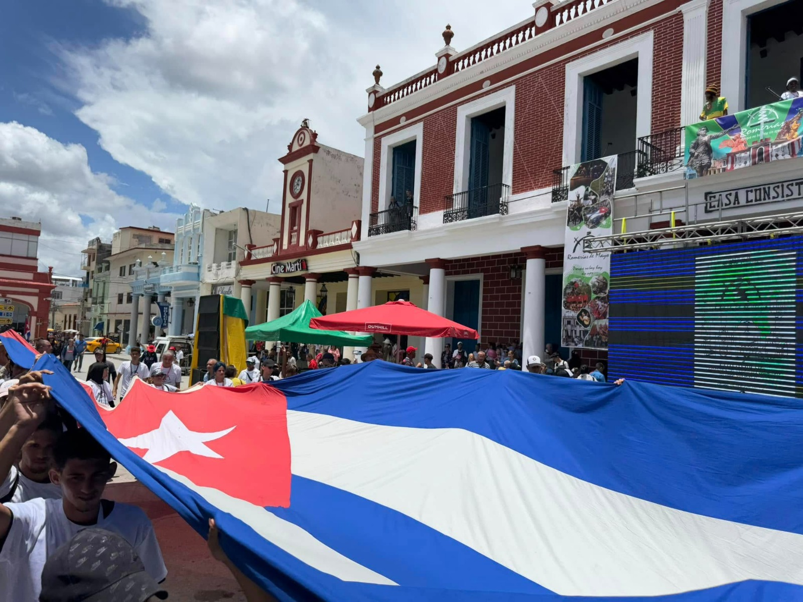 holguin-abre-sus-puertas-y-corazones-a-las-juventudes-artisticas