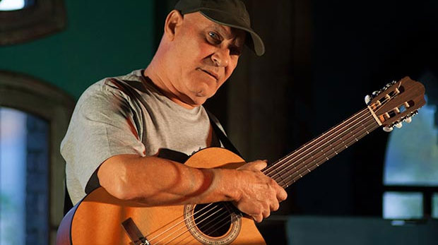 hoy-tarde-de-trova-con-vicente-feliu-en-concierto-online