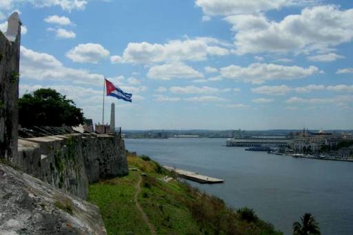 la-ilustre-y-venerada-bahia-de-la-habana