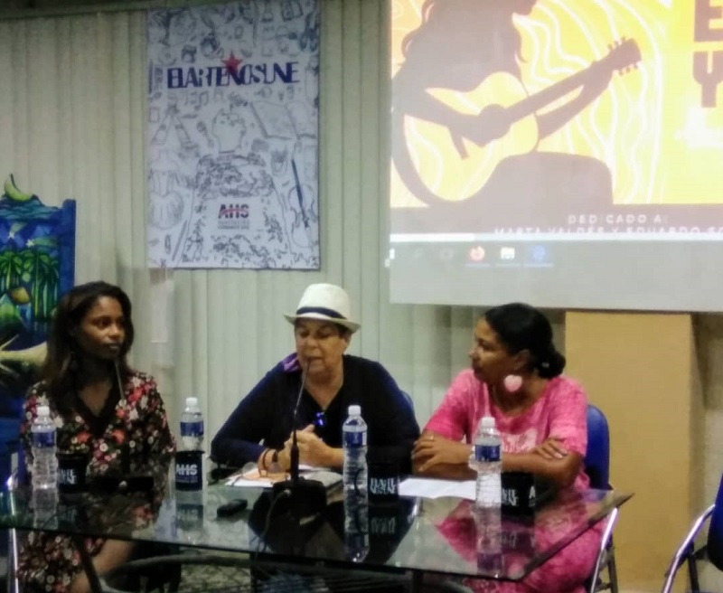 a-la-vista-evento-de-mujeres-cantoras