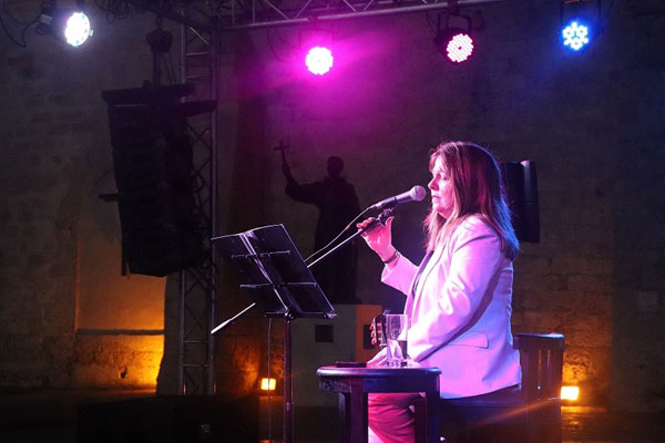 liuba-le-canta-a-la-habana
