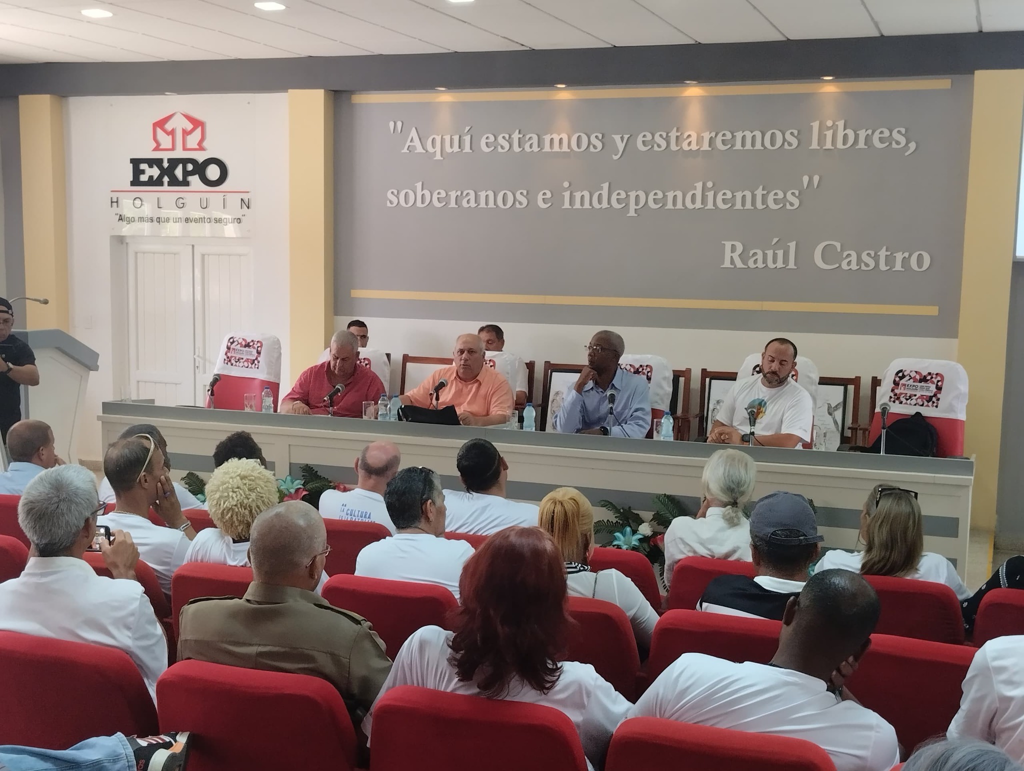 participa-ministro-de-cultura-en-intercambio-regional-de-gestores-del-trabajo-sociocultural-comunitario