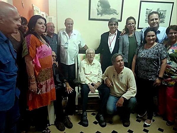 premio-nacional-de-tv-por-la-obra-de-toda-la-vida-para-salvador-wood