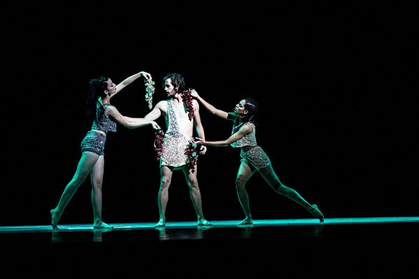 regresa-a-la-sala-garcia-lorca-afrodita-oh-espejo-de-la-compania-rosario-cardenas-por-susana-mendez-munoz