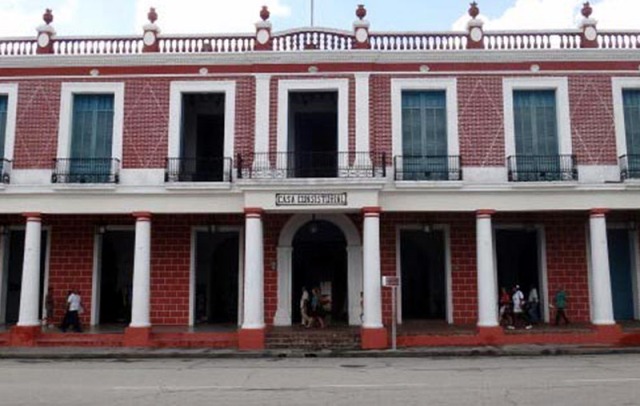 xxxv-taller-de-investigadores-del-patrimonio-en-holguin